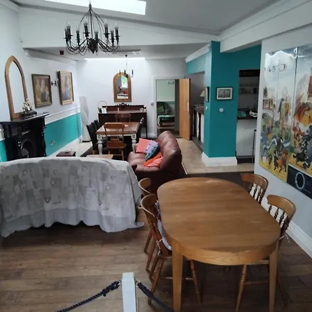 Butlers Bed & Breakfast